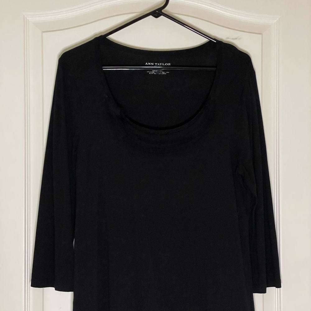 Ann Taylor Black Fitted 3/4 Sleeve Blouse